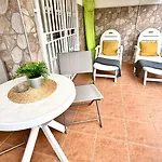 Appartement Sur Y Sol Junto Al Mar By Deihu Experiences